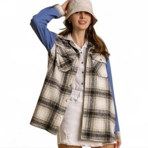 Umgee Fringe Shacket Plaid Flannel Snap Small NWT Cream Black Gray Western Cozy